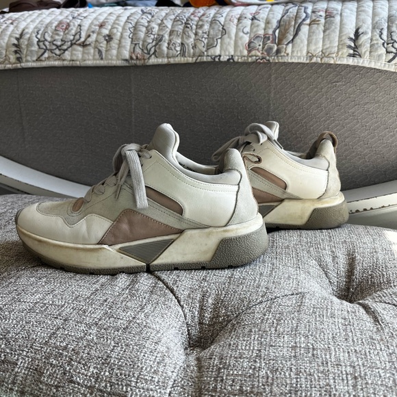 Color block sneakers - Picture 3 of 8